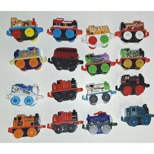 Thomas & Friends Minis 16 Piece Lot Fisher-Price Holiday Christmas Trains Harold
